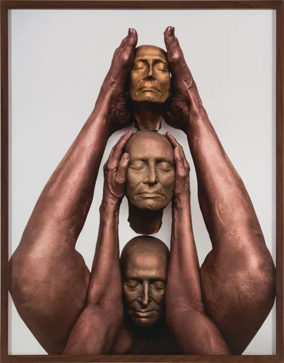 Julie Rrap, Un-Becoming Monuments #6