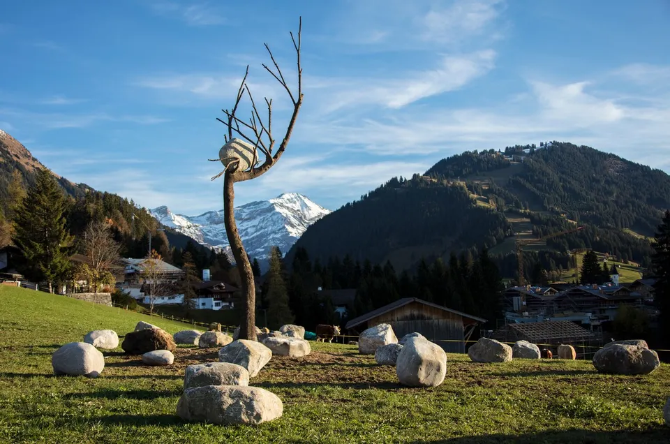 Giuseppe Penone, Giuseppe Penone Idee di pietra – Olmo (Ideas of Stone – Elm Tree)