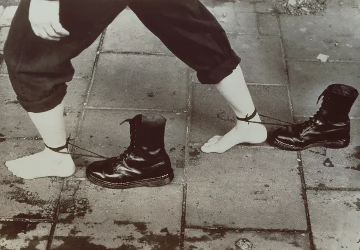 Mona Hatoum, Roadworks