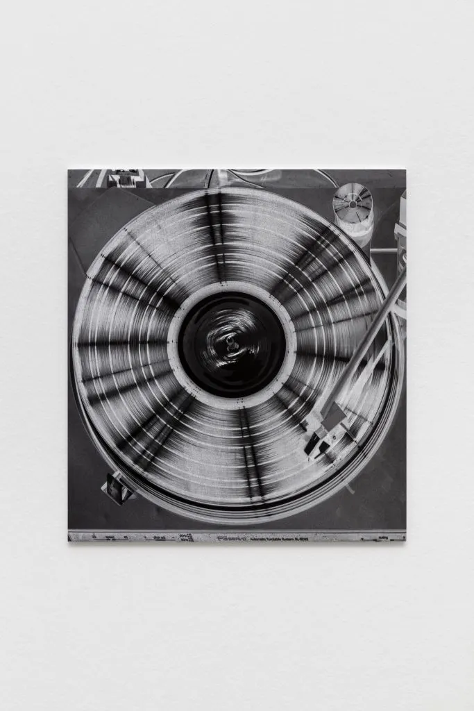 Shannon Ebner, b side