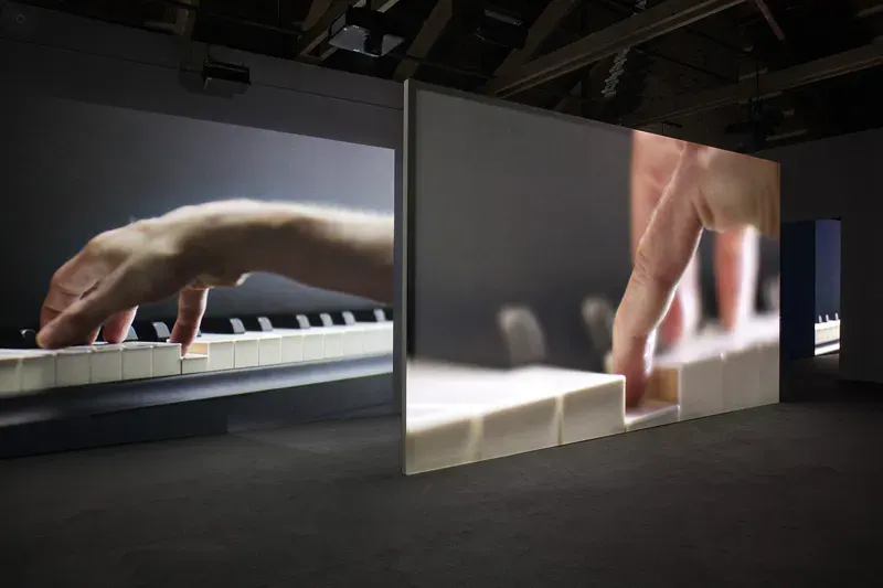Anri Sala, As You Go