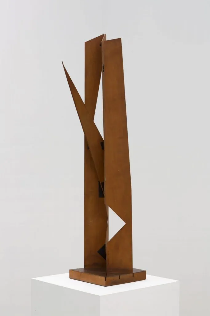 Bruno Munari, scultura da viaggio (travel sculpture)