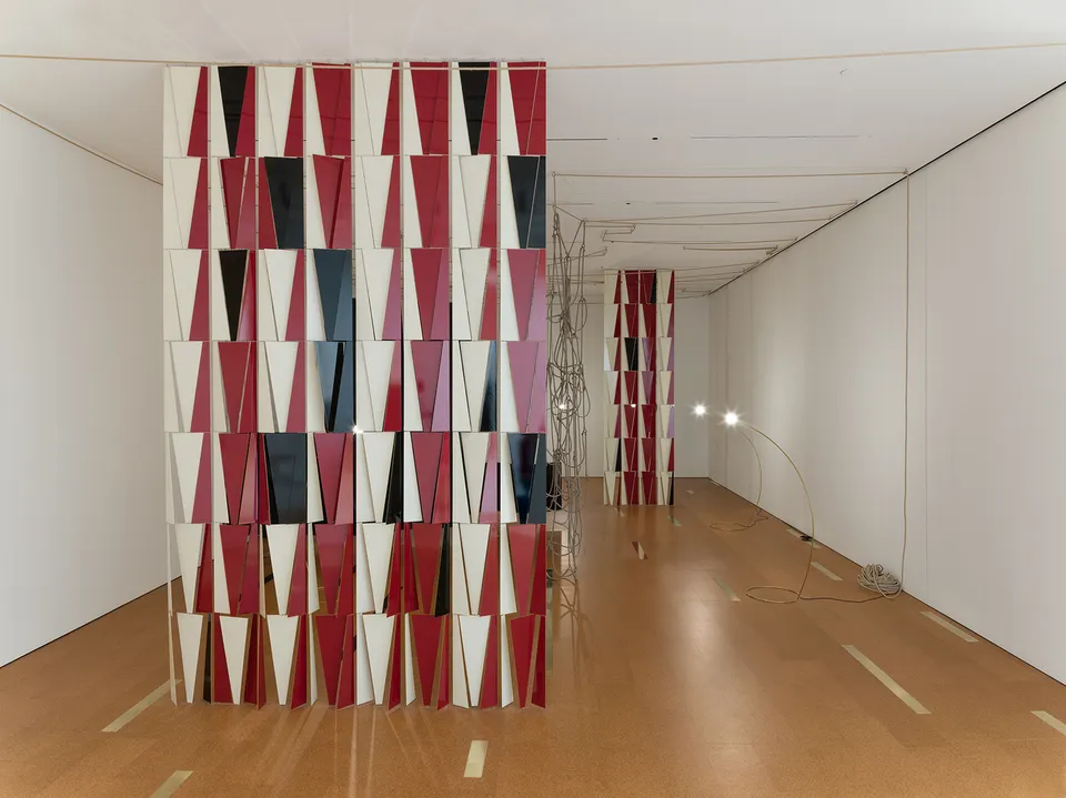 Leonor Antunes, a skylight alley running sideways