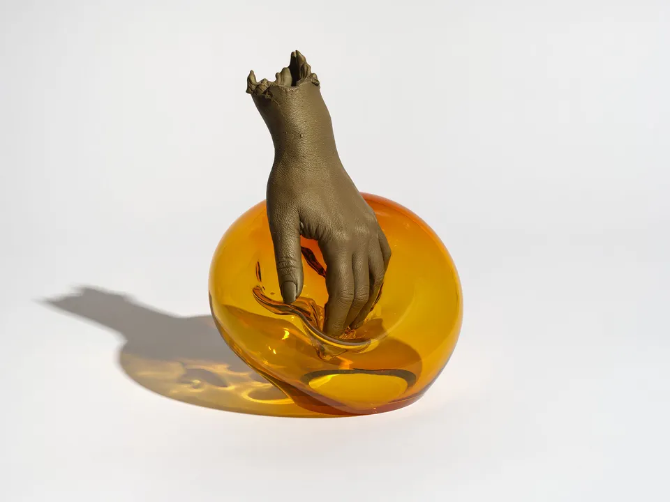 Kelly Akashi, Life Forms