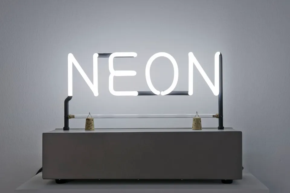 Joseph Kosuth, Neon