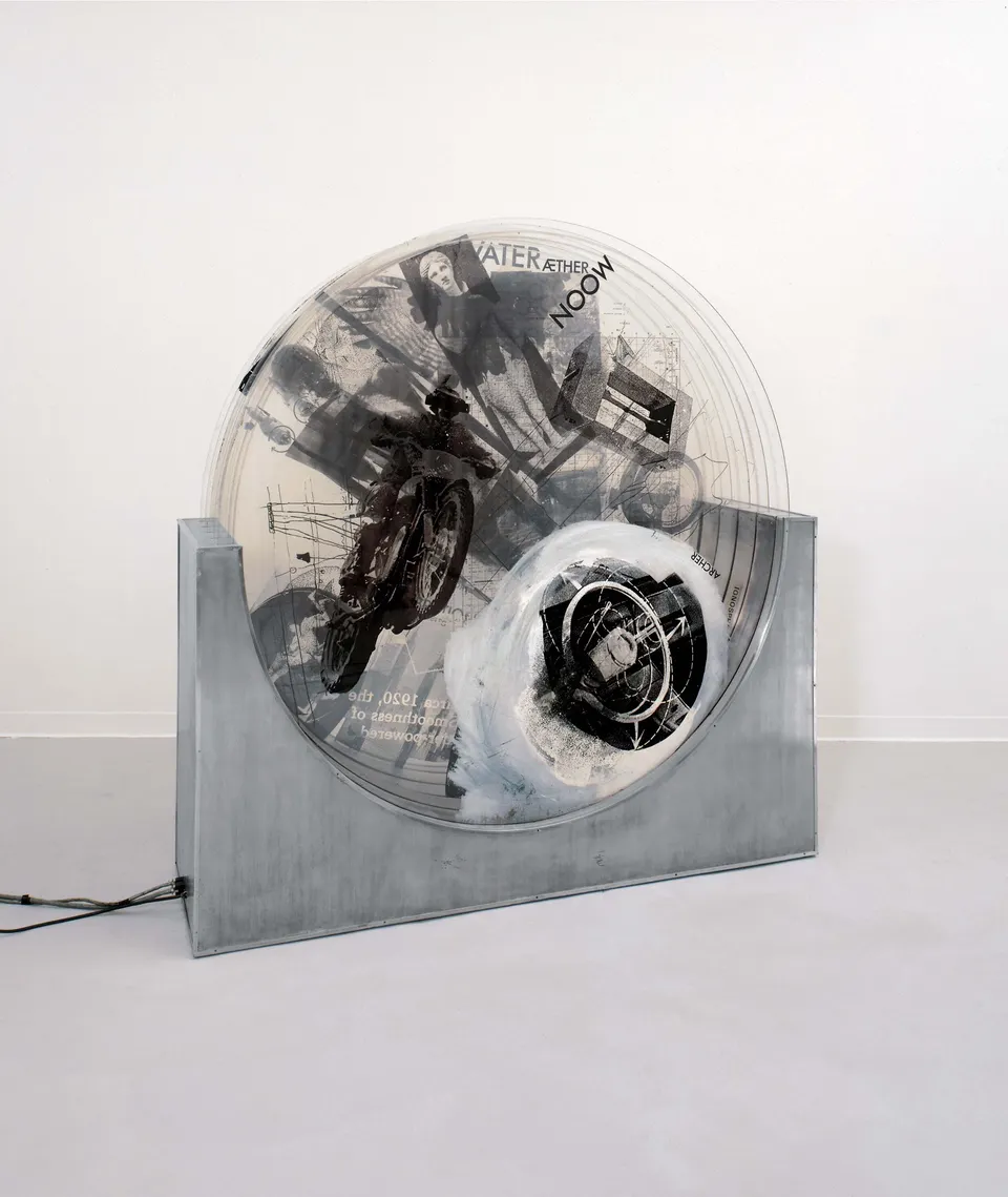ROBERT RAUSCHENBERG, Revolver VI