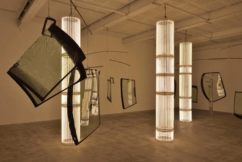 Cerith Wyn Evans, Starstarstar/Steer (transphoton) VI