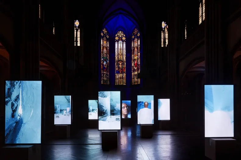 Isaac Julien, stones against diamonds