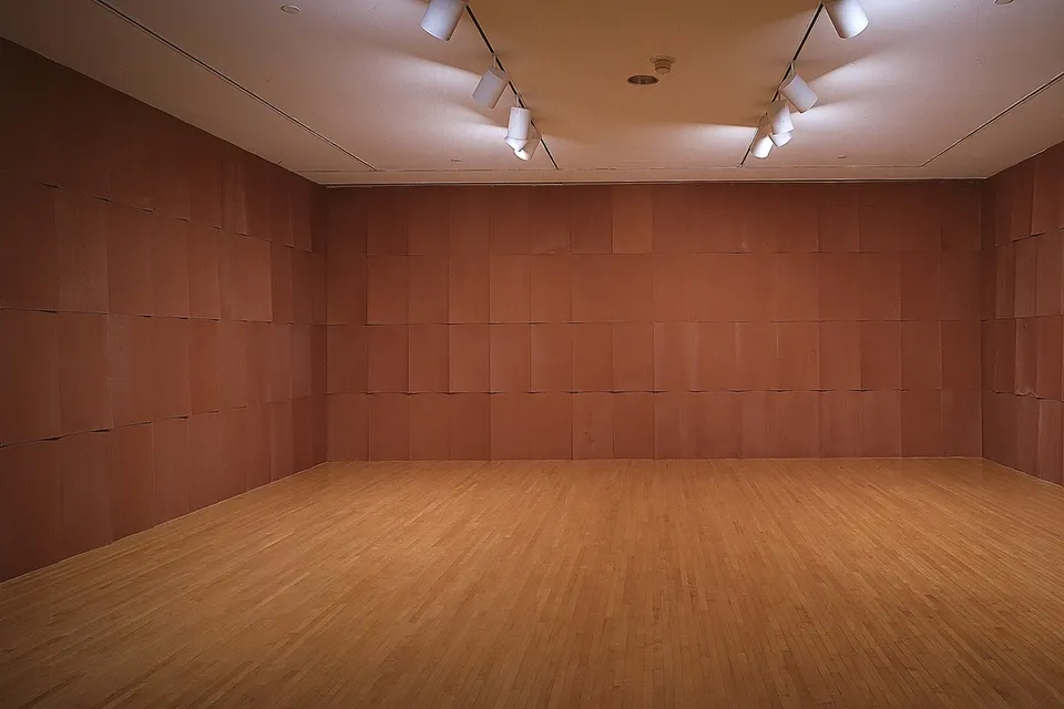 Ed Ruscha, Chocolate Room