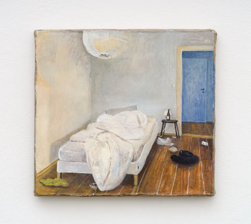 Flora Temnouche, A single bed