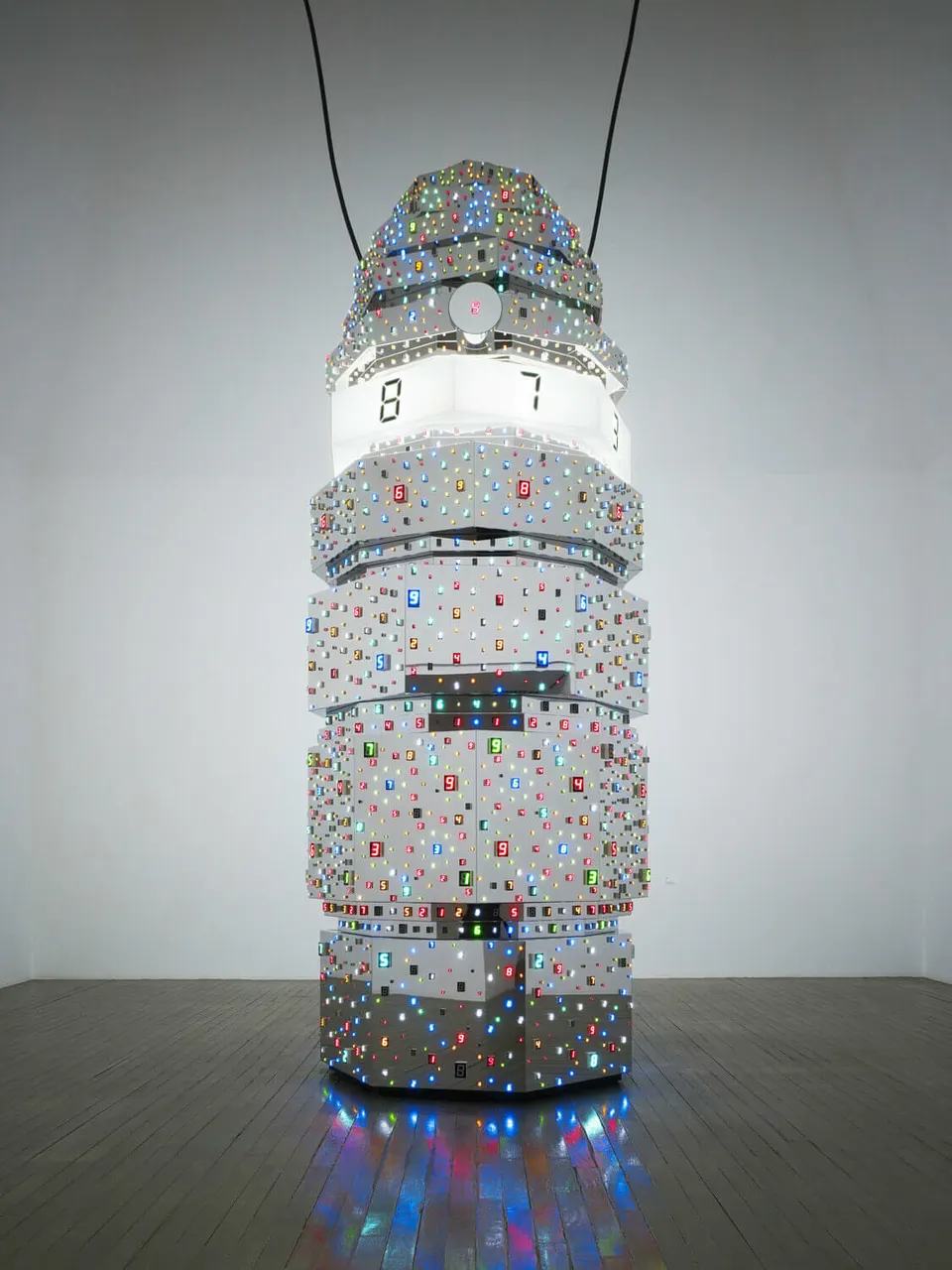 Tatsuo Miyajima, HOTO