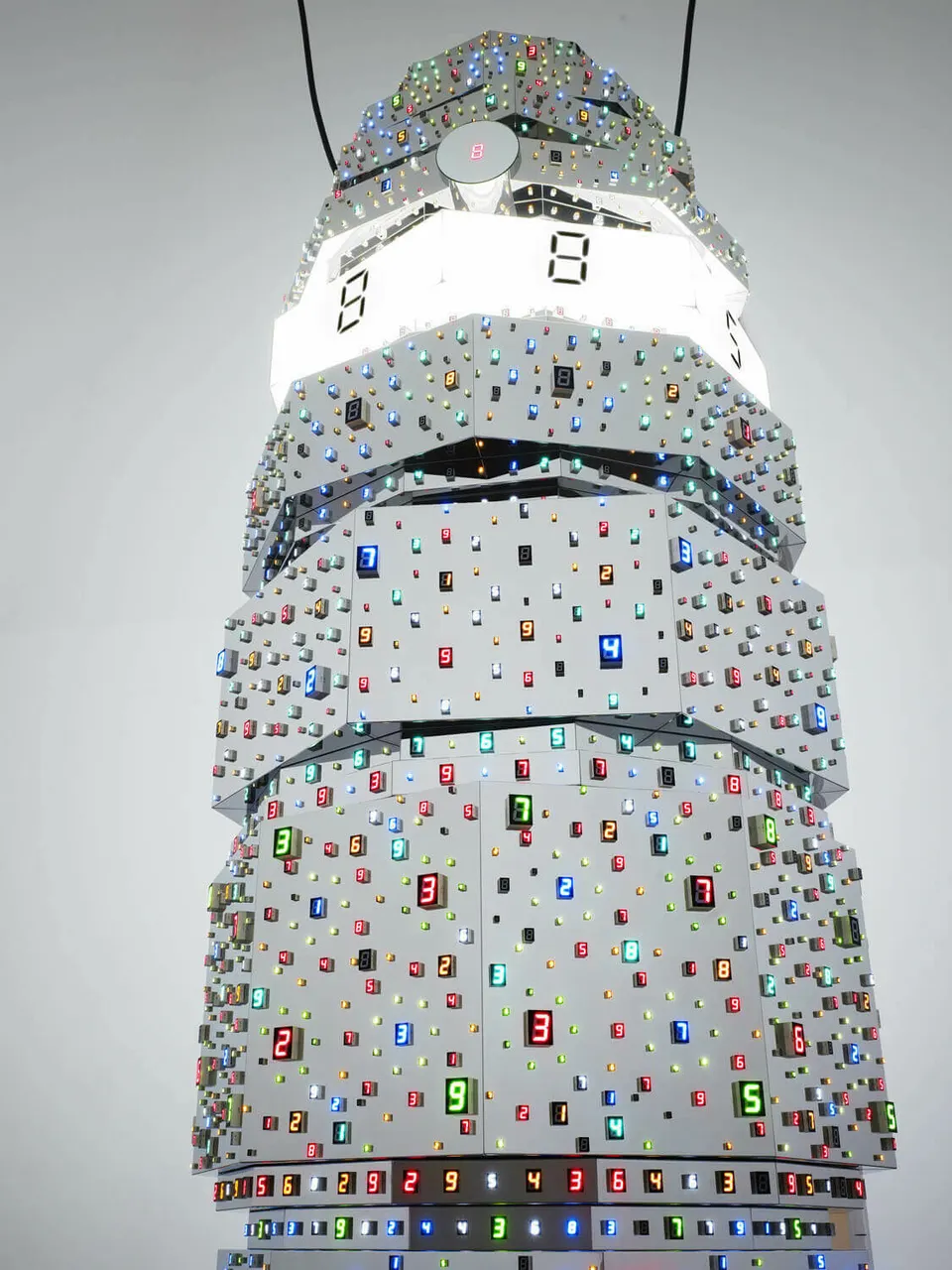 Tatsuo Miyajima, HOTO