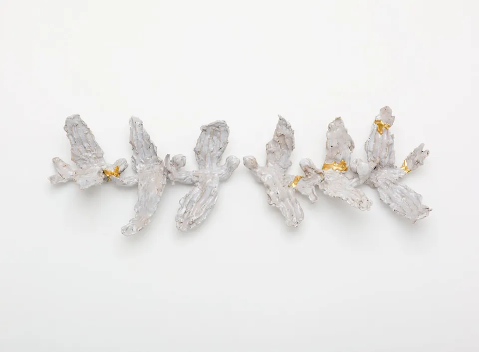 Andrew Lord, swallows around his neck (II)