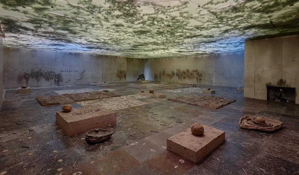 Adrián Villar Rojas, The Theater of Disappearance