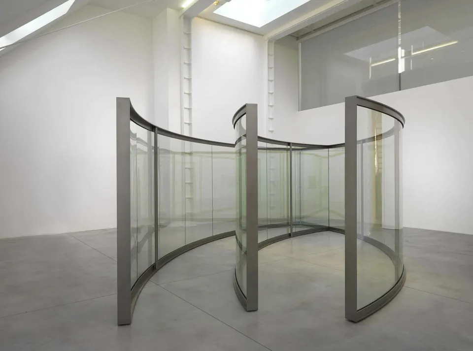 Dan Graham, Two 2-Way Mirror Ellipses, One Open, One Closed
