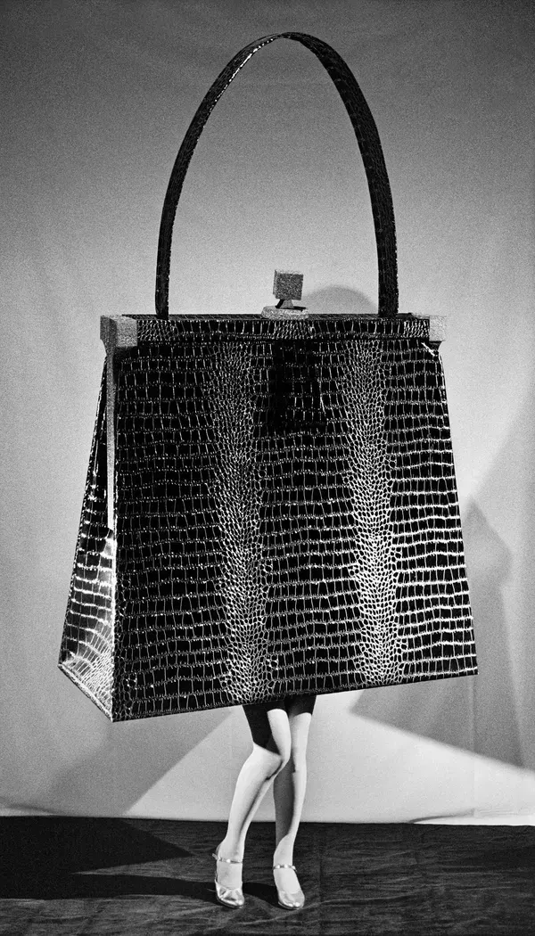 Laurie Simmons, Walking Purse / Black & White / Another View