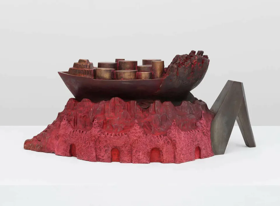 Wael Shawky, The Gulf Project Camp: Sculpture # 3