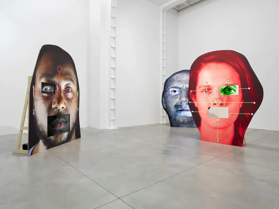Tony Oursler, template/variant/friend/stranger