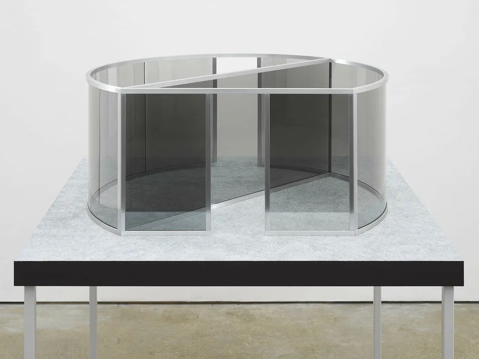 Dan Graham, Bisected Ovoid