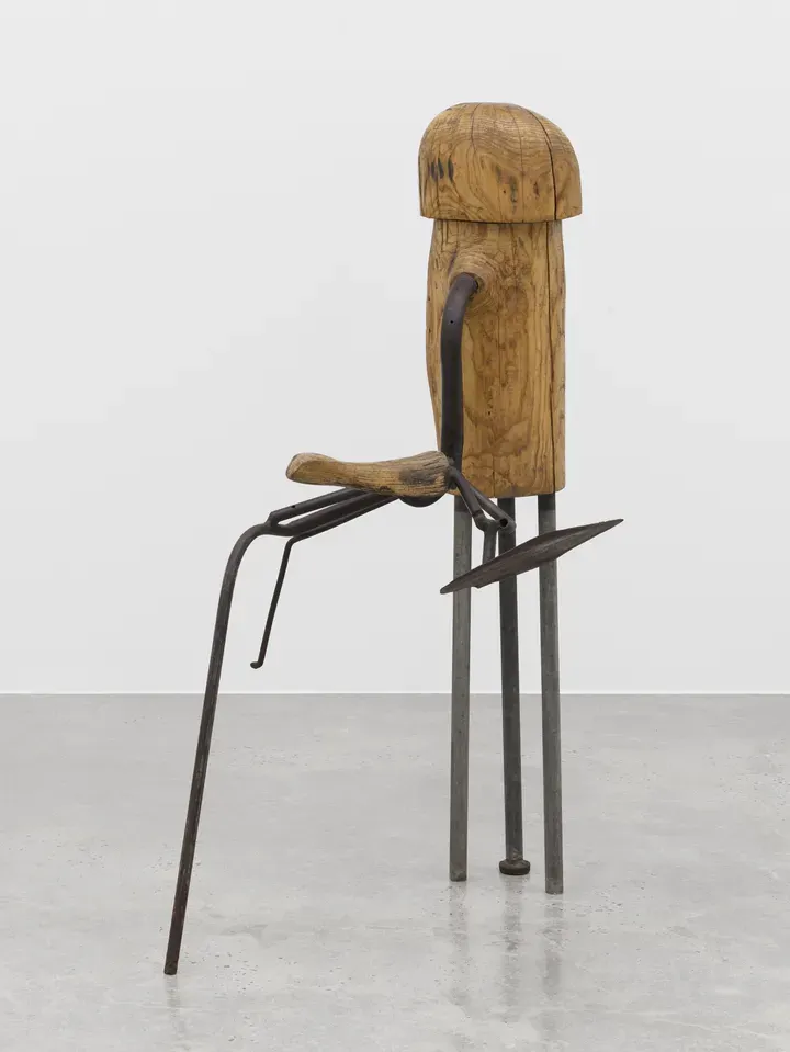 Richard Hunt, Construction S