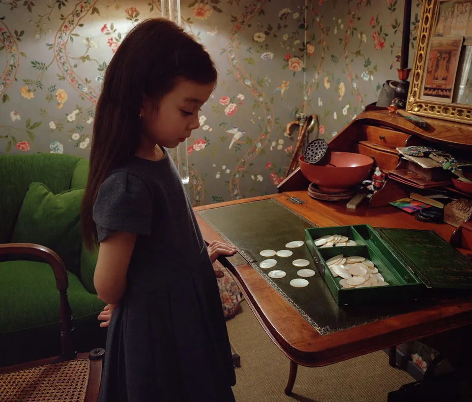 Jeff Wall, Mother of pearl