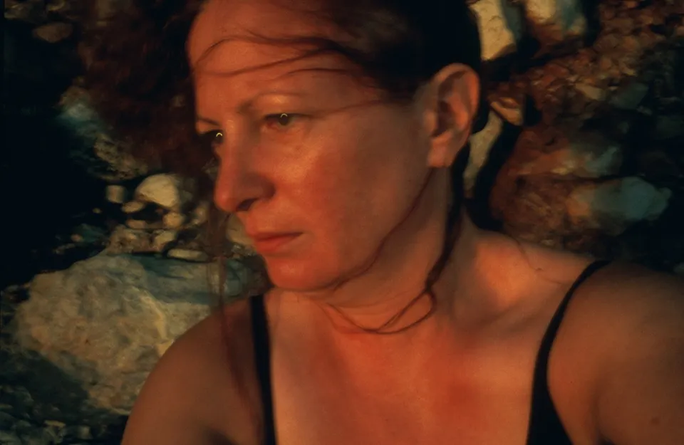 Nan Goldin, Self-portrait on the rocks, Levanzo, Sicily