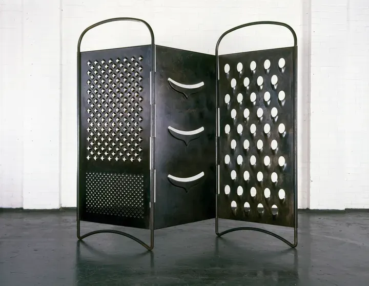 Mona Hatoum, Grater Divide