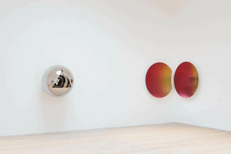 Anish Kapoor, Installation view