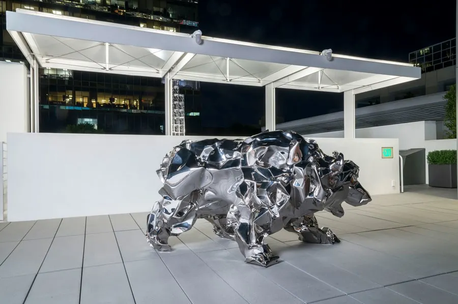 Frank Gehry, Bear with Us