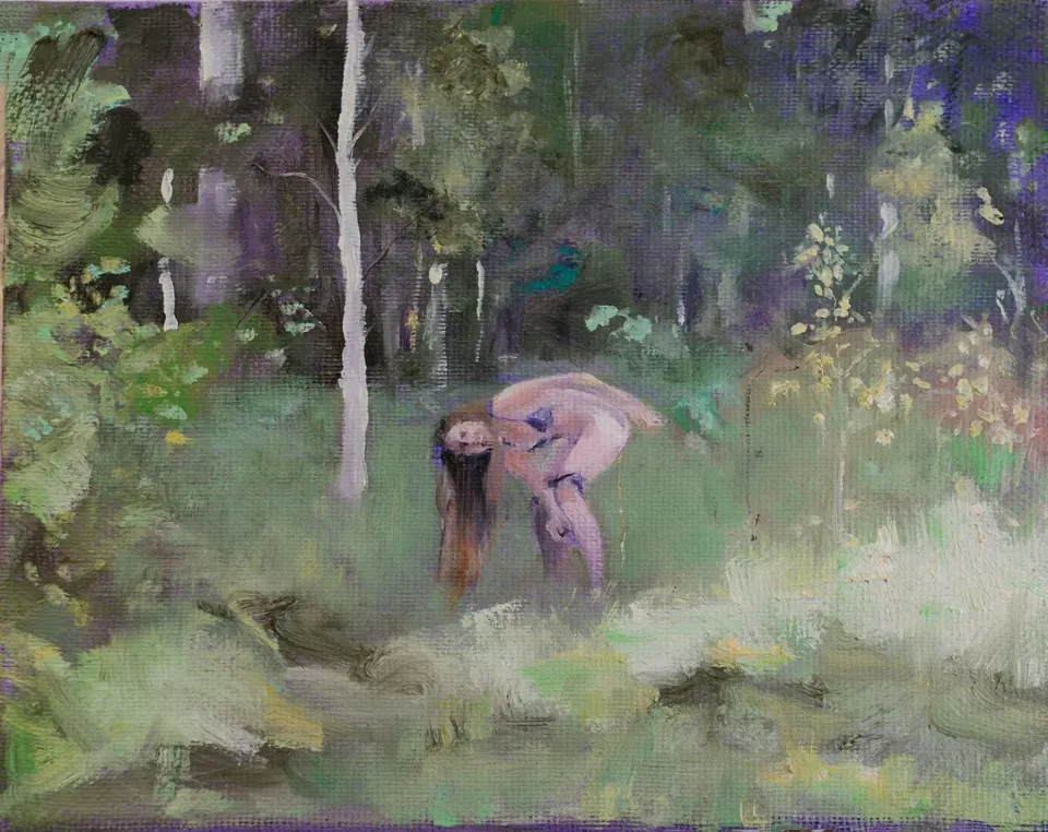 Jenna Gribbon, Emily peeing in the forest in Finland