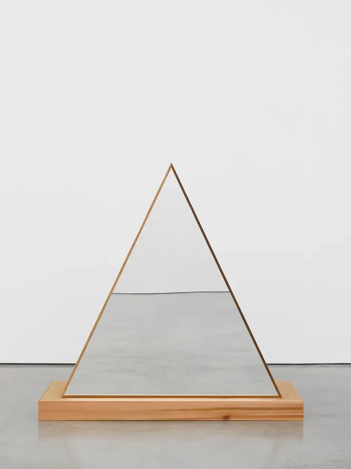 Josiah McElheny, Interactive Abstract Body (Triangle)