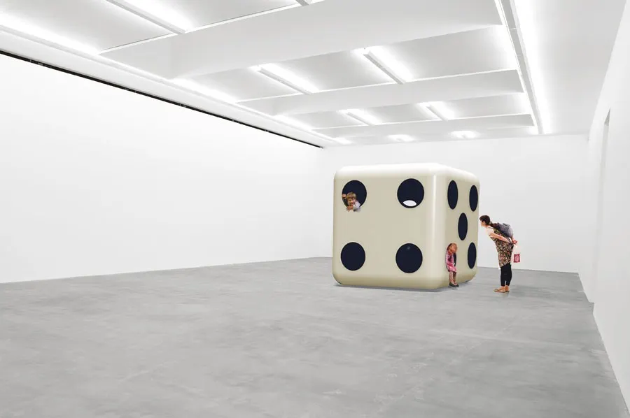 Carsten Höller, Carsten Höller Dice (White Body, Black Dots)