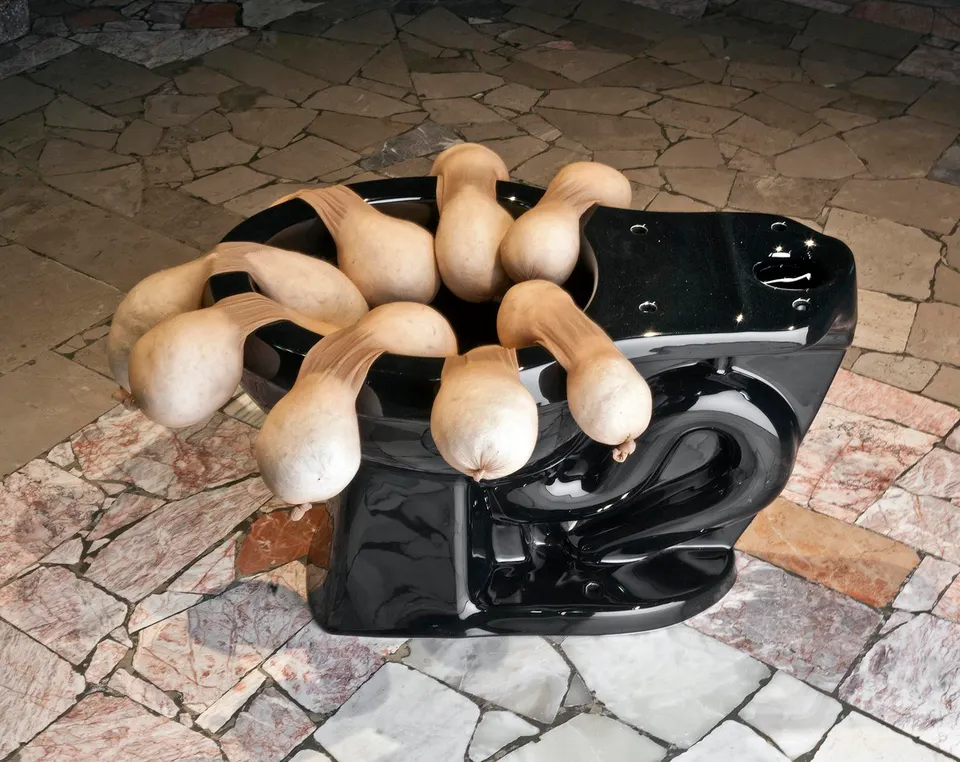 Sarah Lucas, obsidiana