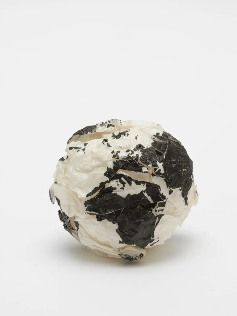 Clarissa Tossin, Unmapping the World