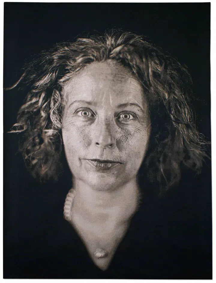 CHUCK CLOSE, Kiki