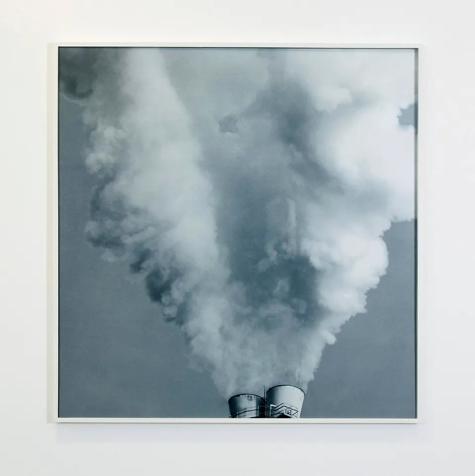 Nairy Baghramian, portrait (der kopf des konzeptkünstlers raucht), portrait (the concept-artist smoking head)