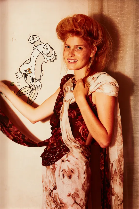 Roe Ethridge, Louise with Baby Bugs