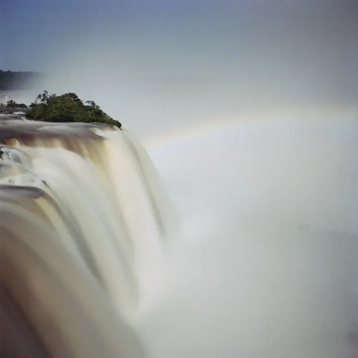 Darren Almond, Full Moon Bow