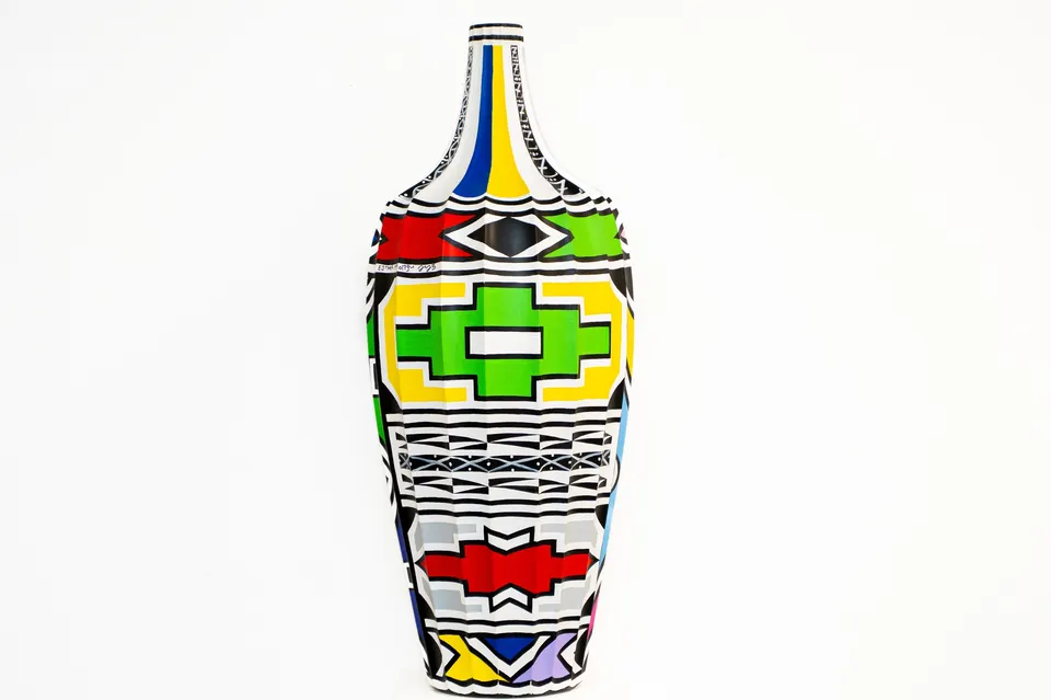 Dr. Esther Mahlangu, Ndebele Abstract