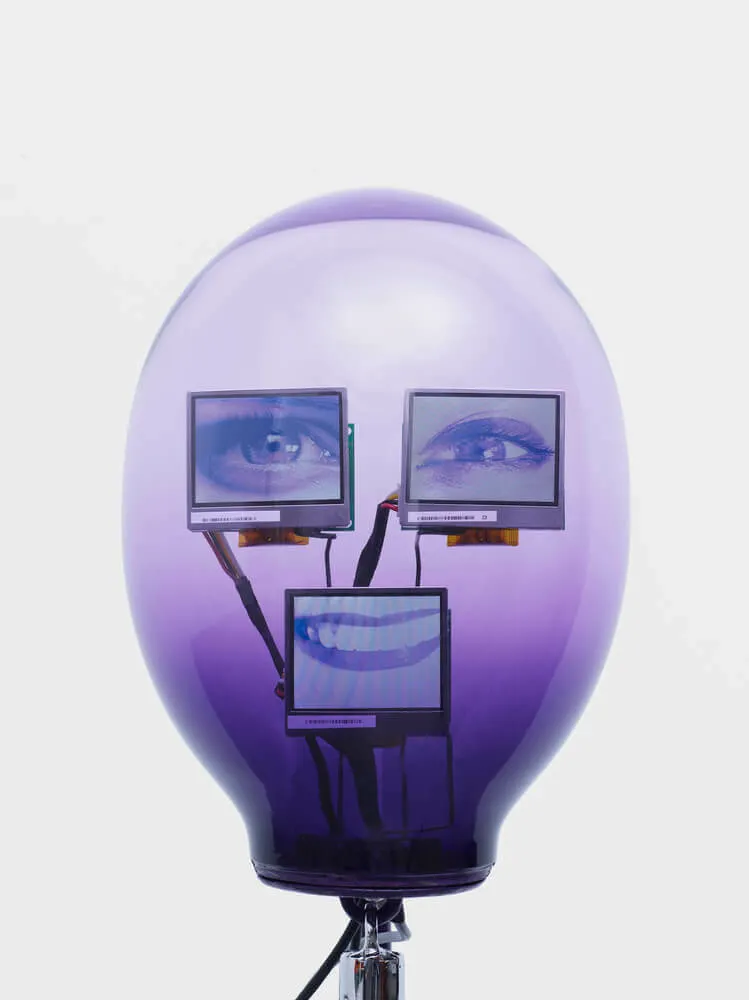 Tony Oursler, aU>t-0