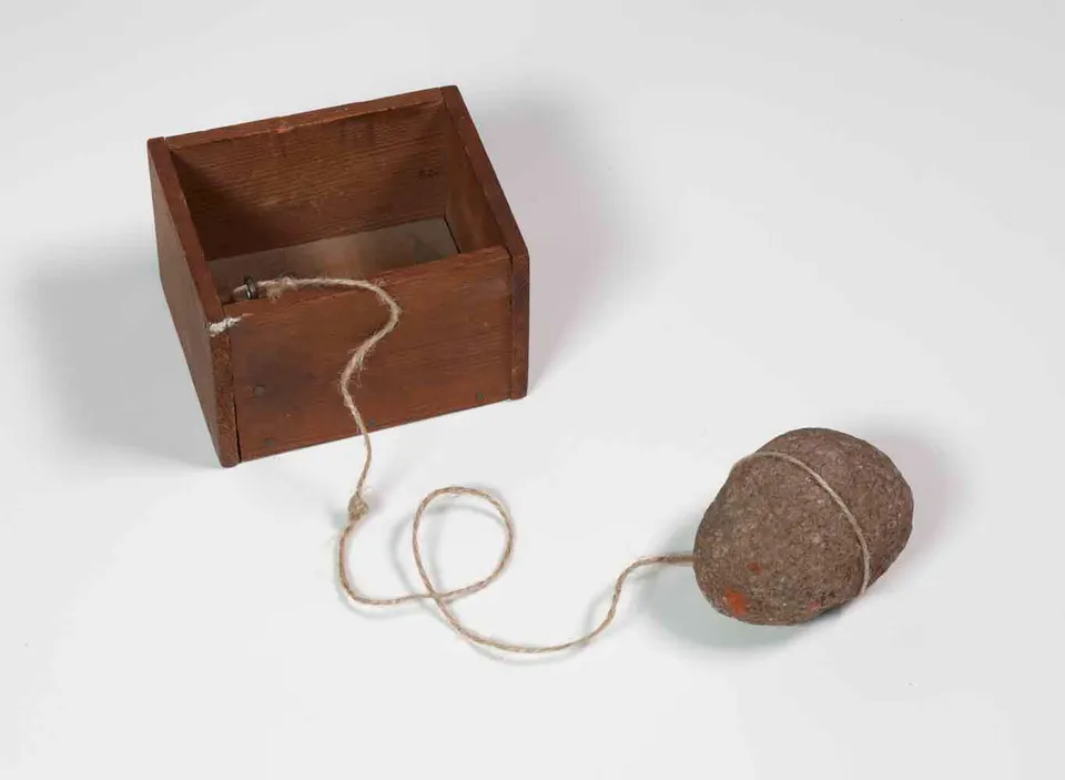 ROBERT RAUSCHENBERG, Untitled (Elemental Sculpture)