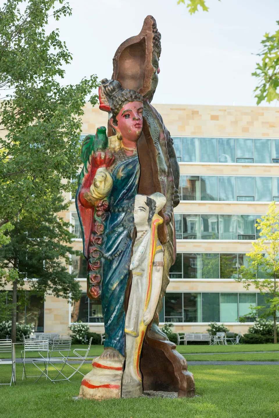 Bharti Kher, The intermediary family