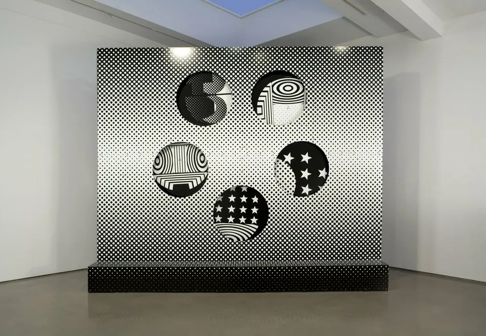 Rodney Graham, Rotary Psycho-Opticon
