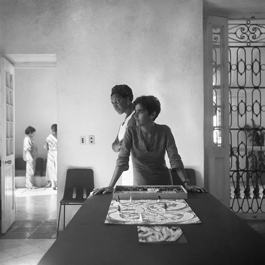 Carrie Mae Weems, Dreaming in Cuba: Wilfredo, Laura, and Me