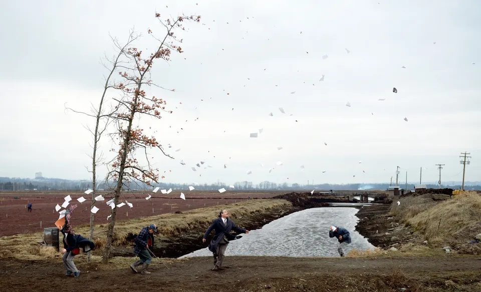 Jeff Wall, A Sudden Gust of Wind (after Hokusai)