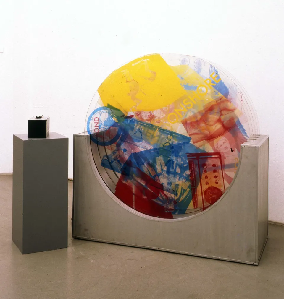 ROBERT RAUSCHENBERG, Revolver IV