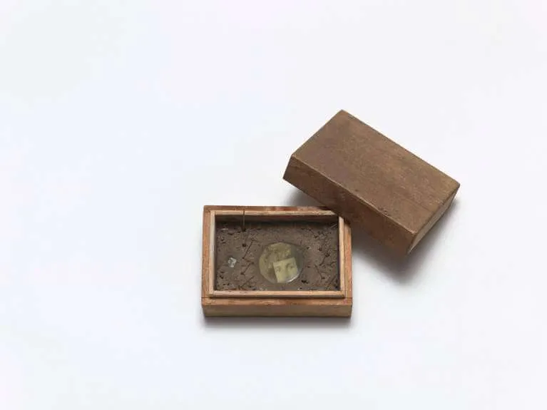 ROBERT RAUSCHENBERG, Untitled (Scatole Personali)