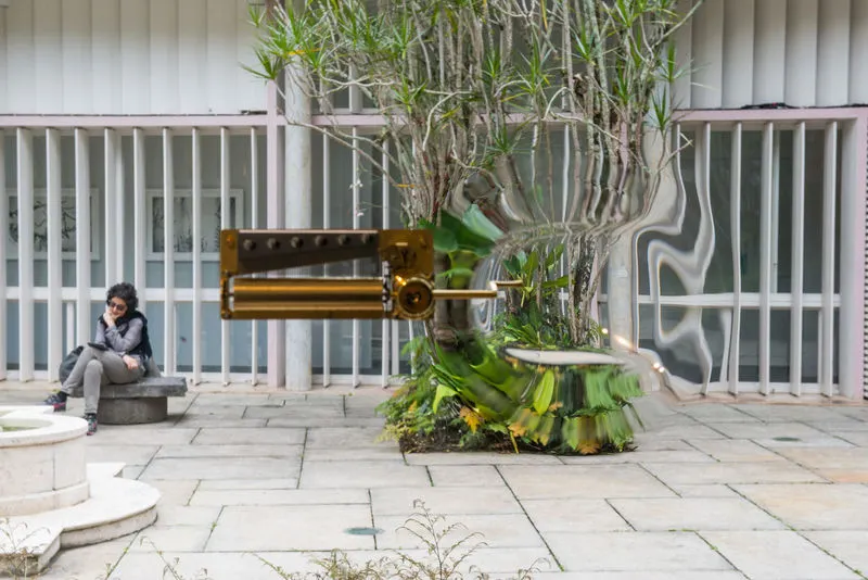 Anri Sala, No Window No Cry, (Olavo Redig de Campos)