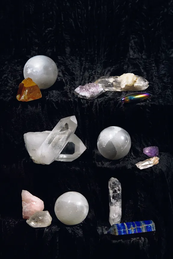Roe Ethridge, Crystals