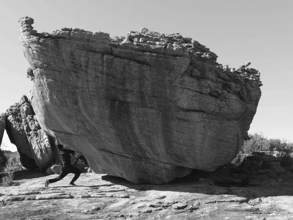 Robin Rhode, African Sisyphus